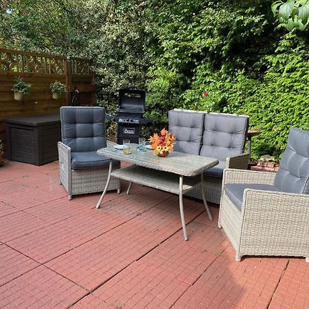 Ferienwohnung Gulfhaus, Mit Sauna Und Grossem Garten Apen Extérieur photo